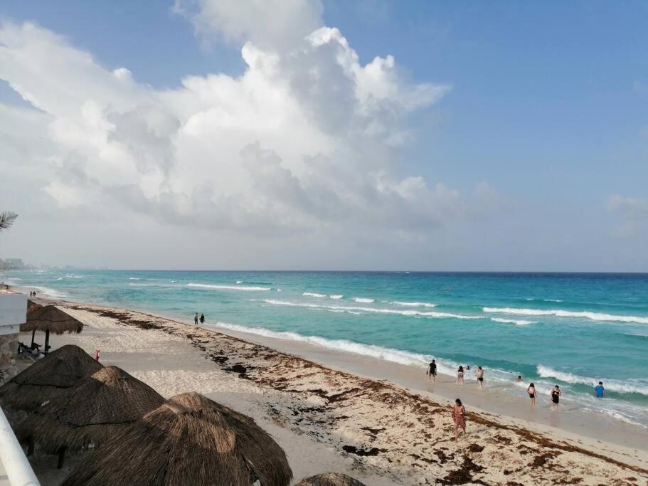 Confortable Depa En Condominio Frente Al Mar! Cancun Bagian luar foto