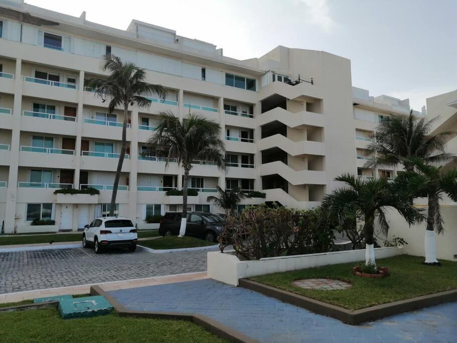 Confortable Depa En Condominio Frente Al Mar! Cancun Bagian luar foto