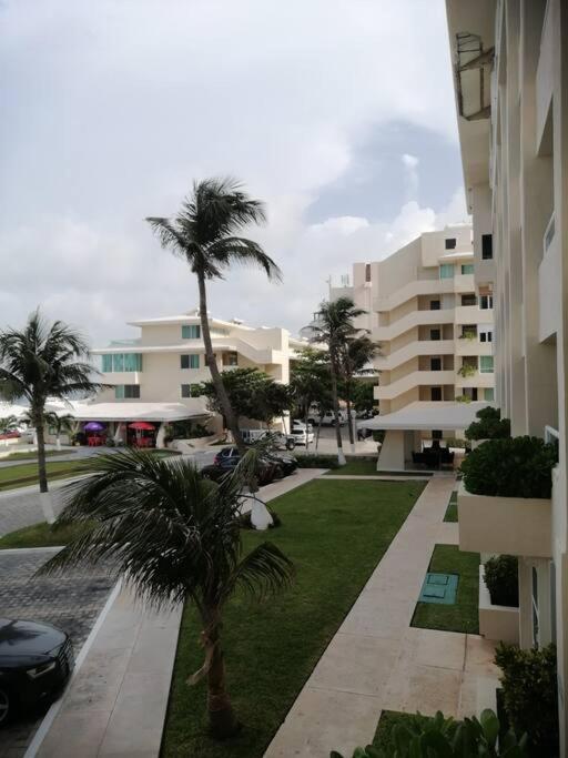 Confortable Depa En Condominio Frente Al Mar! Cancun Bagian luar foto