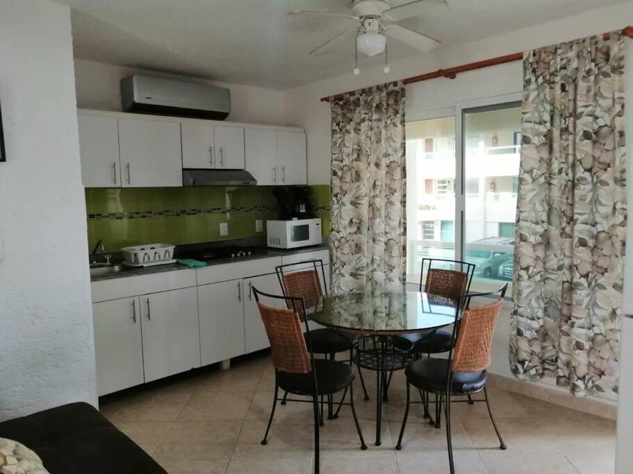 Confortable Depa En Condominio Frente Al Mar! Cancun Bagian luar foto
